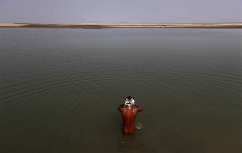 Water wars? Thirsty, energy-short China stirs fear Water wars? Thirsty, energy-short China stirs fear