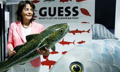 Maria Damanaki unveils EU fishing reforms